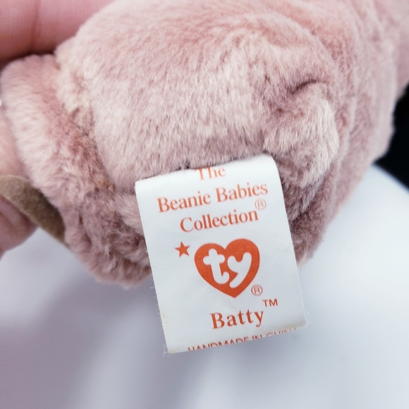 Vintage, 1996 TY Beanie Baby,  "Batty". With Manufacturers Tags. - Picture 6 of 7